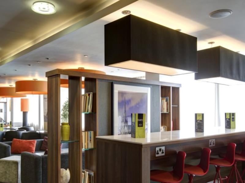 מלון Hampton By Hilton Birmingham Broad Street מראה חיצוני תמונה